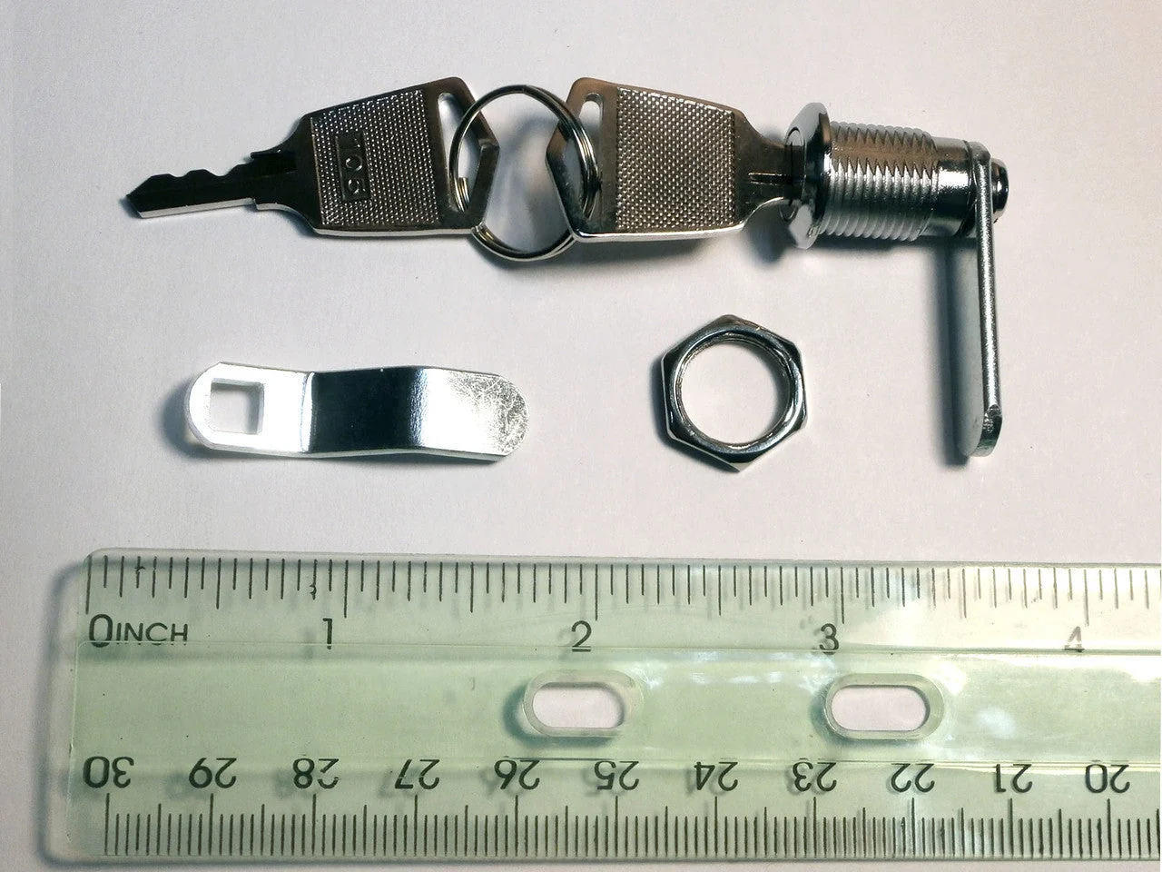 Master Spa - X550230 - Universal Lock and Key Set for Stereo Enclosure - Image 2
