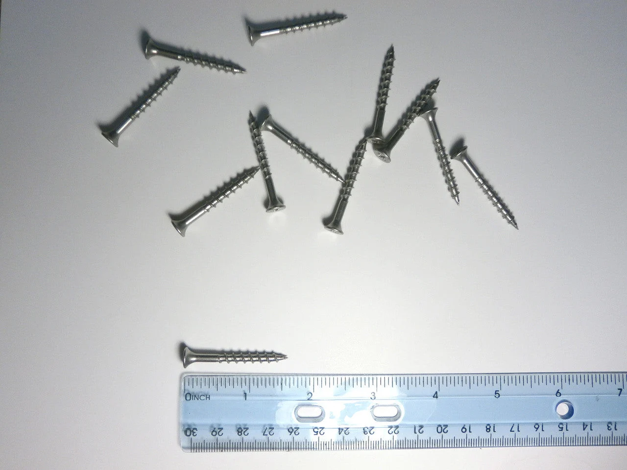 Master Spa - X716502 - #8 x 1-5/8 inch Ph SS Deck Screw - Image 3
